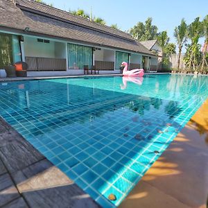 King Room Pool View